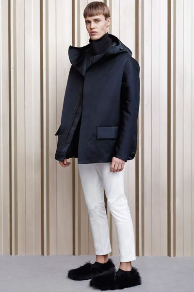 Look 14